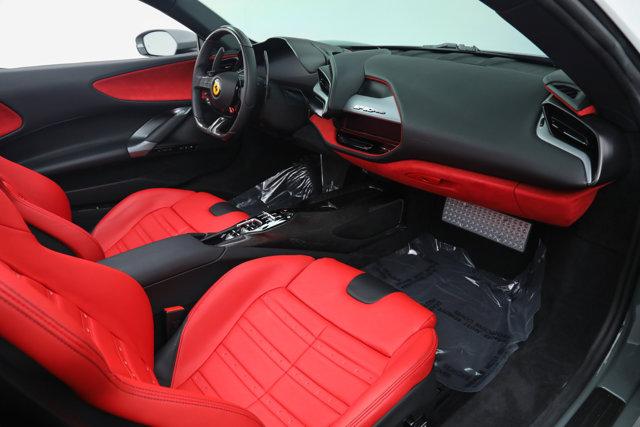 2025 Ferrari SF90 SPIDER