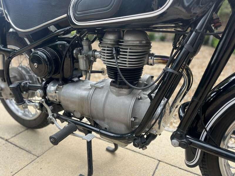 1964 BMW R27