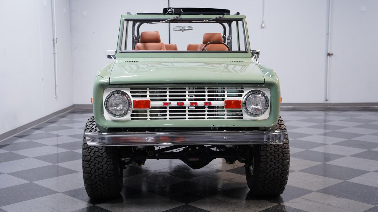 1973 Ford Bronco 4x4 Restomod