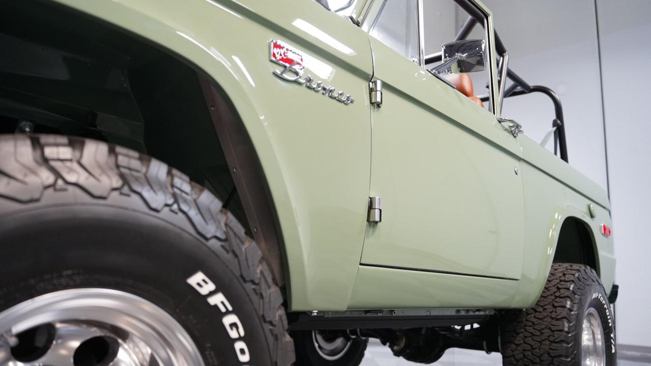 1973 Ford Bronco 4x4 Restomod