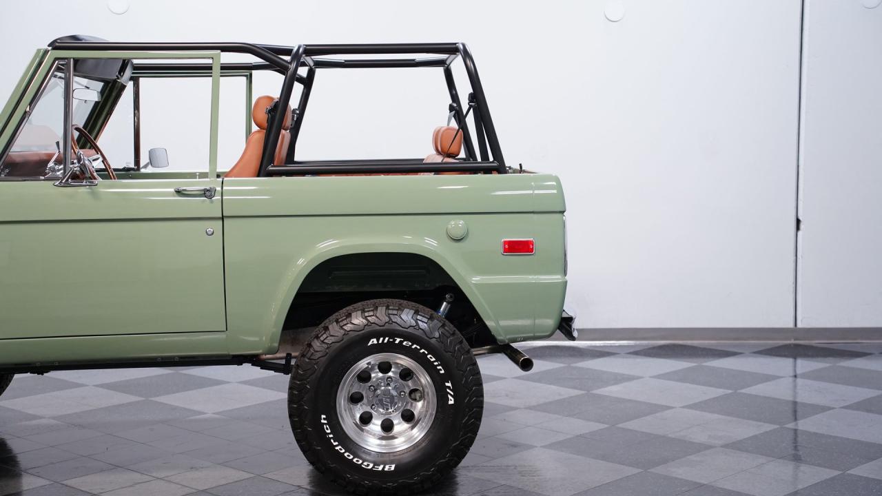 1973 Ford Bronco 4x4 Restomod