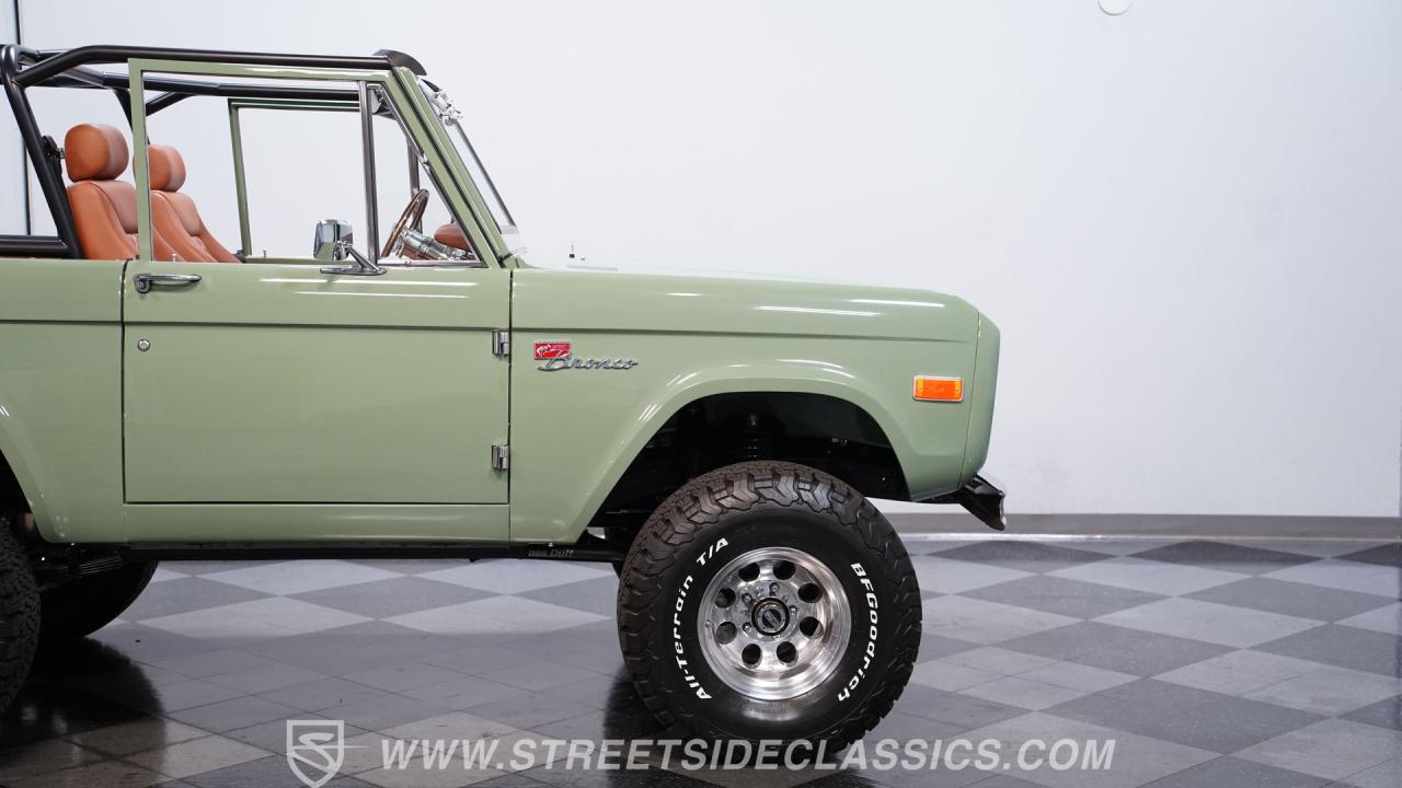 1973 Ford Bronco 4x4 Restomod