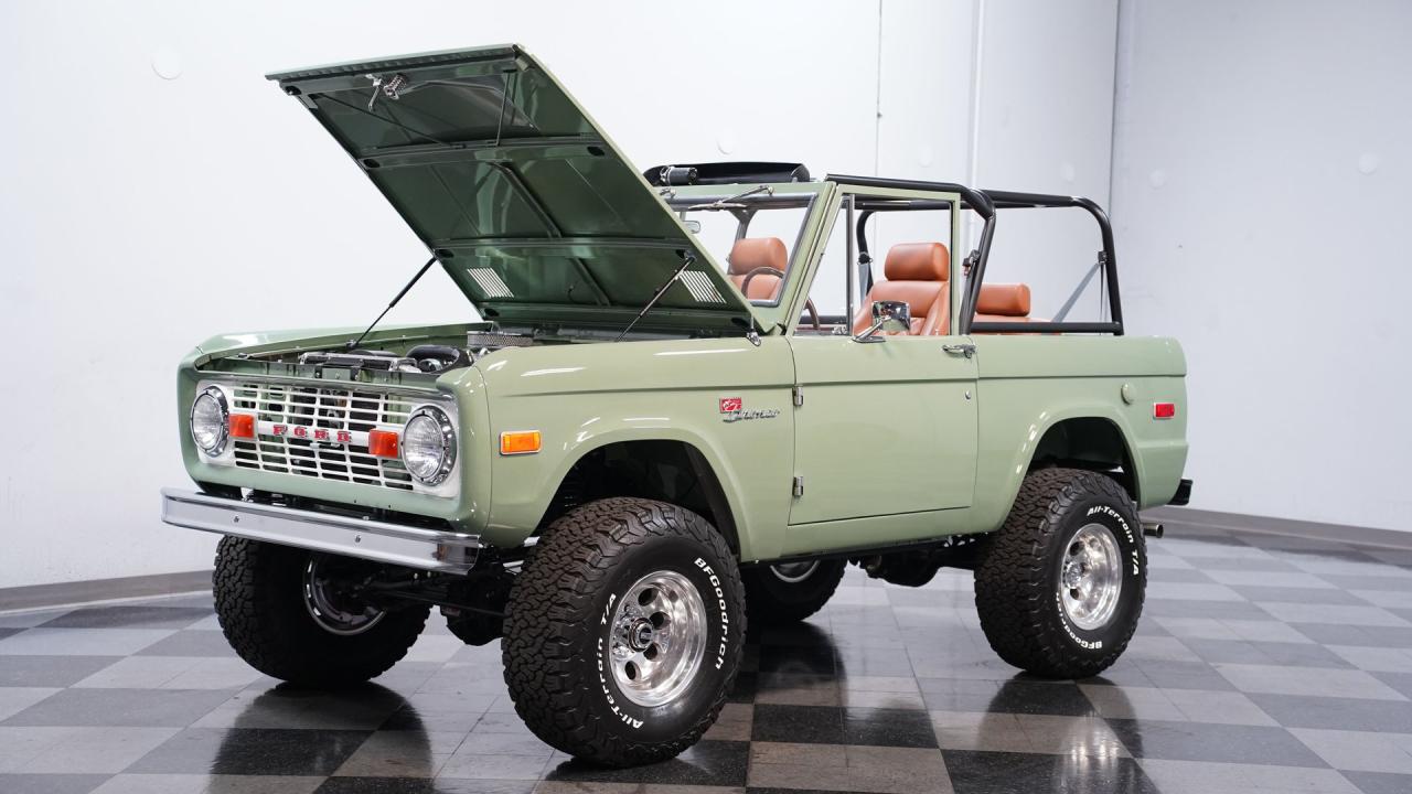 1973 Ford Bronco 4x4 Restomod