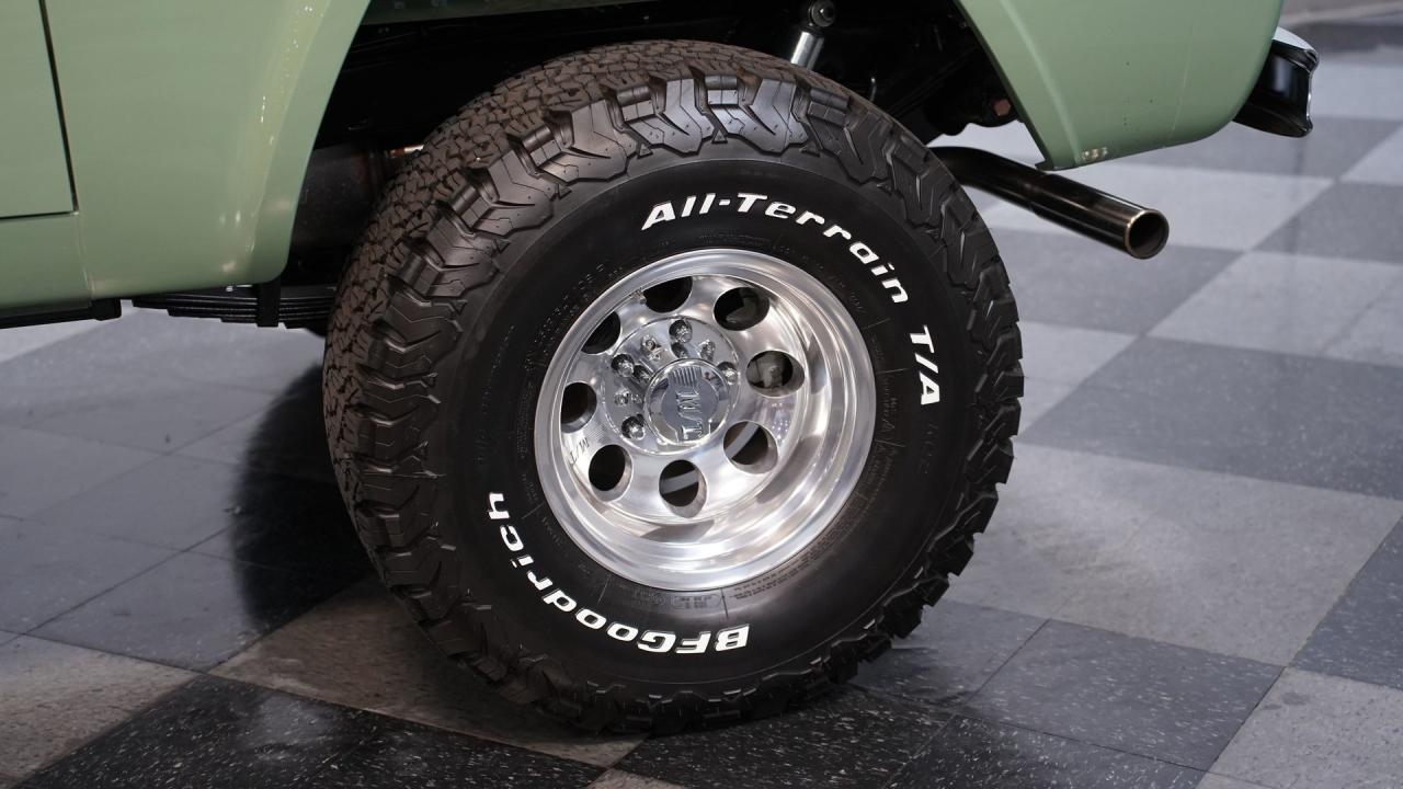 1973 Ford Bronco 4x4 Restomod