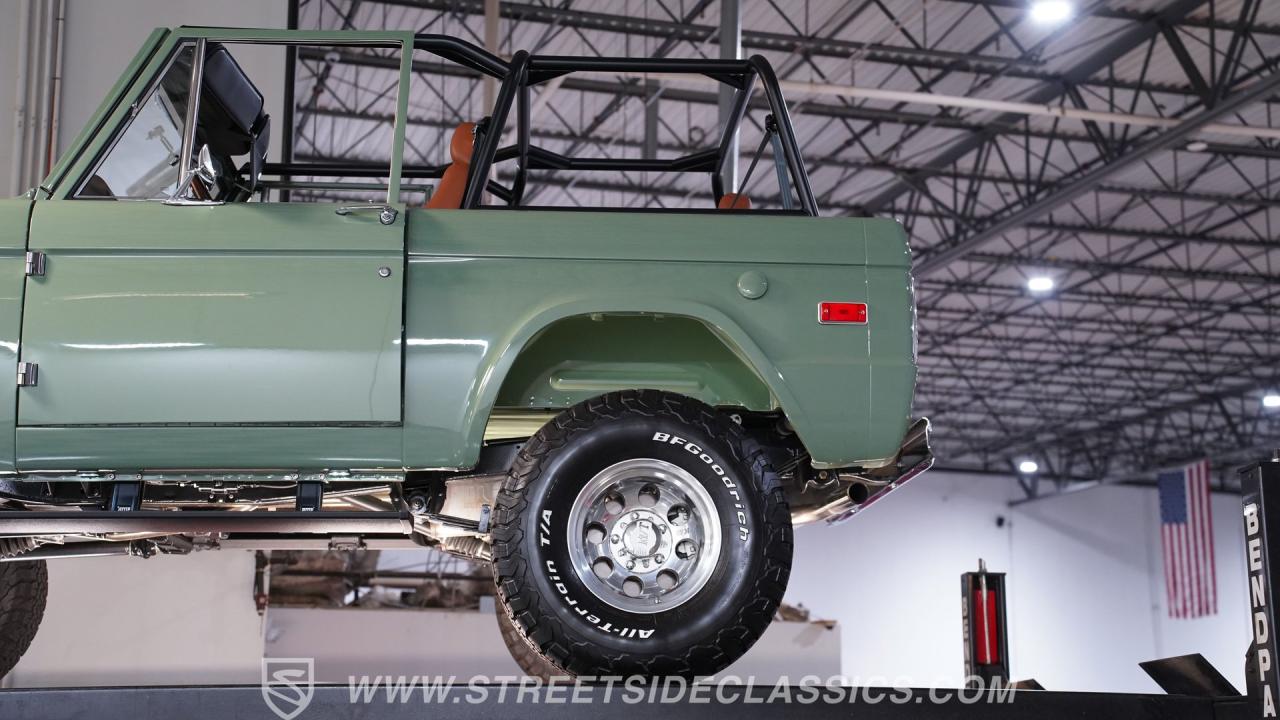 1973 Ford Bronco 4x4 Restomod