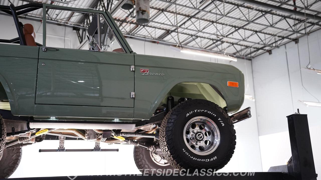 1973 Ford Bronco 4x4 Restomod
