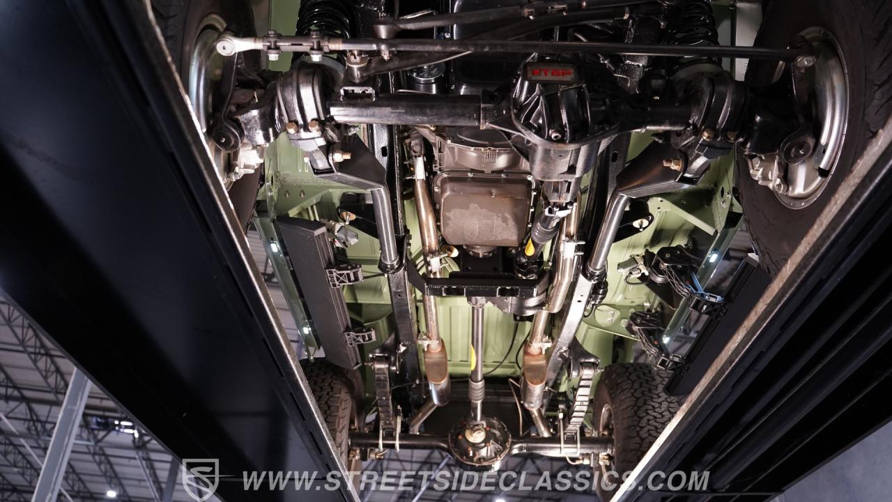 1973 Ford Bronco 4x4 Restomod