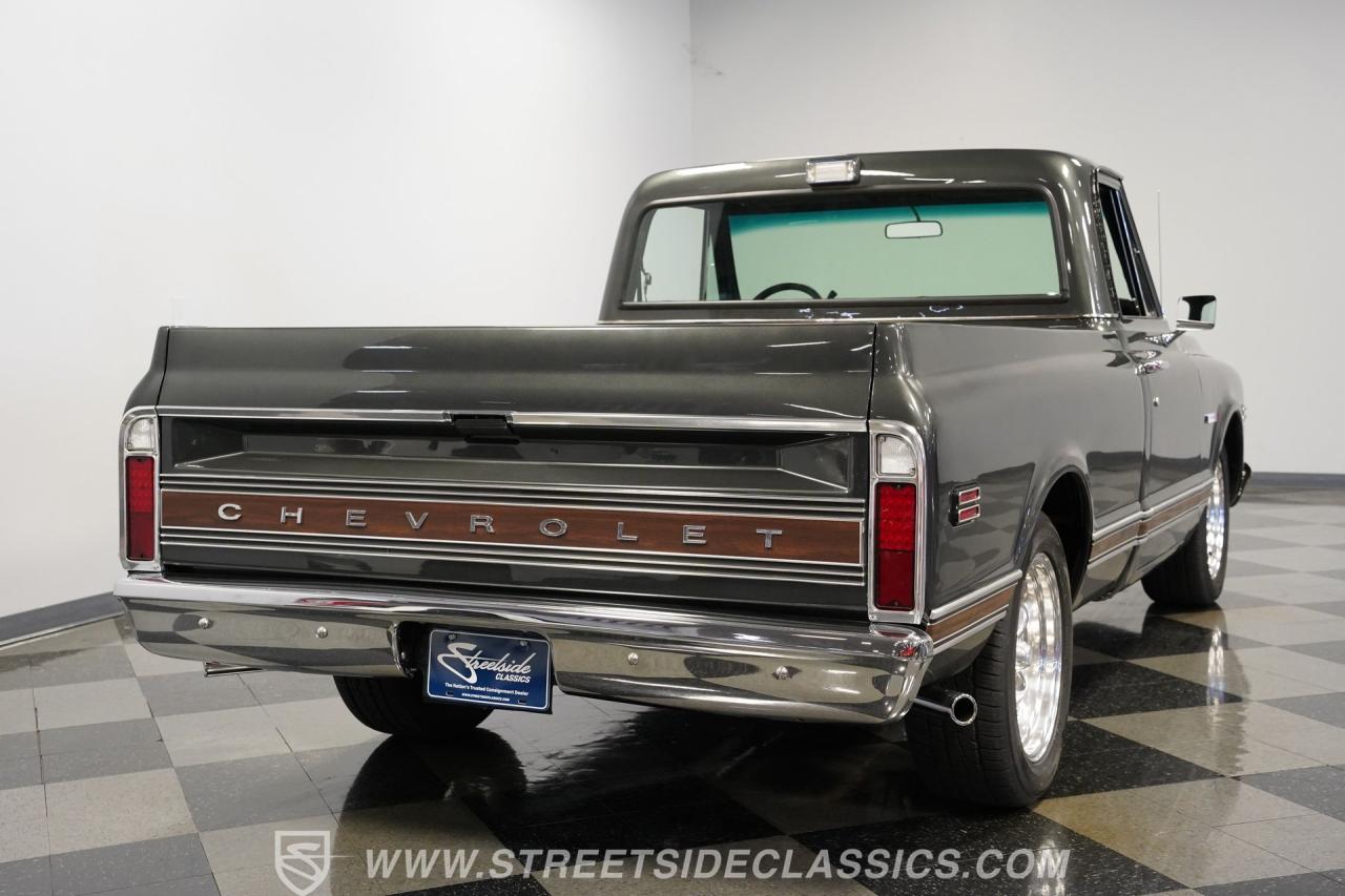 1971 Chevrolet C10 Cheyenne Super Restomod