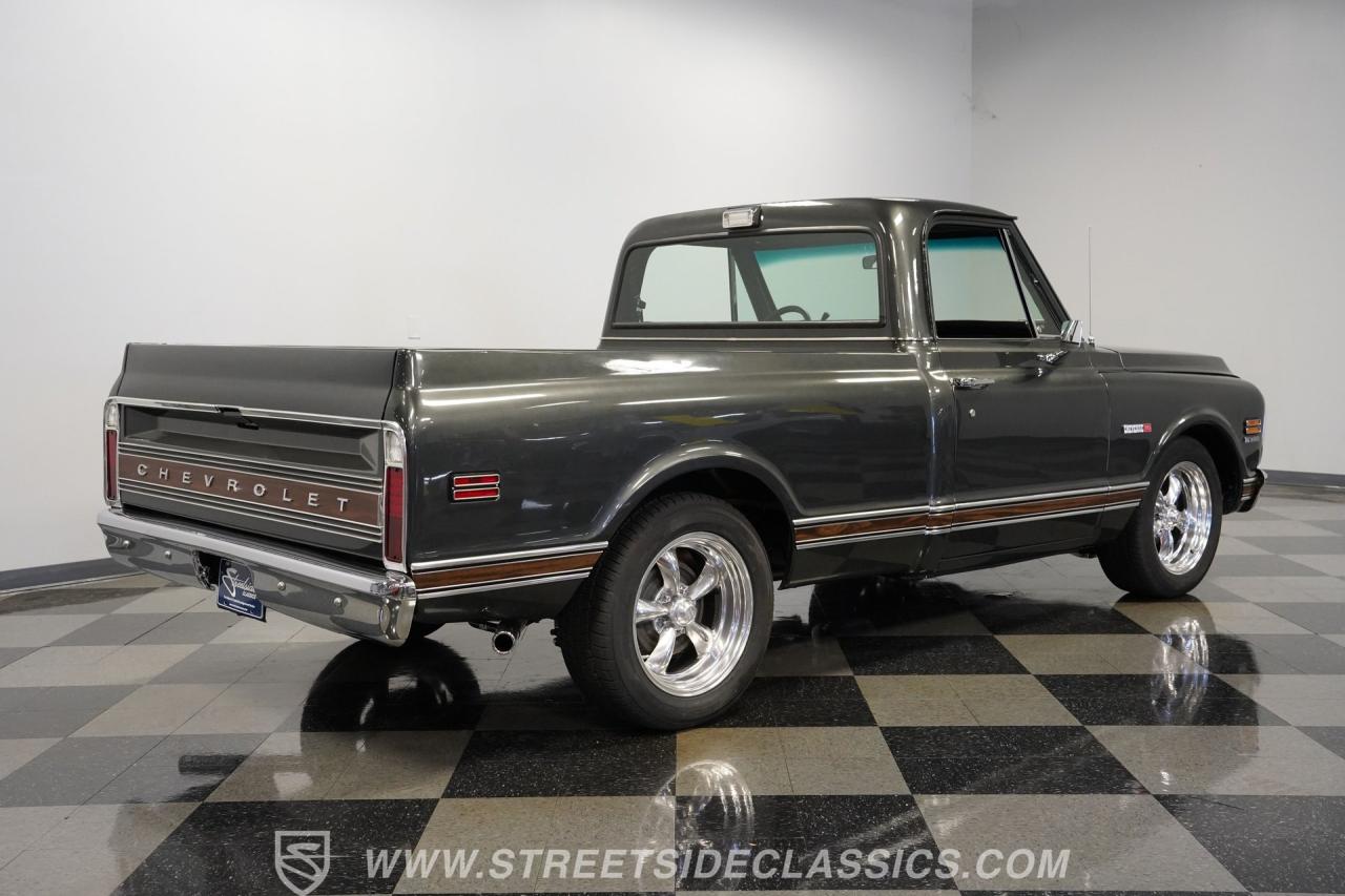 1971 Chevrolet C10 Cheyenne Super Restomod
