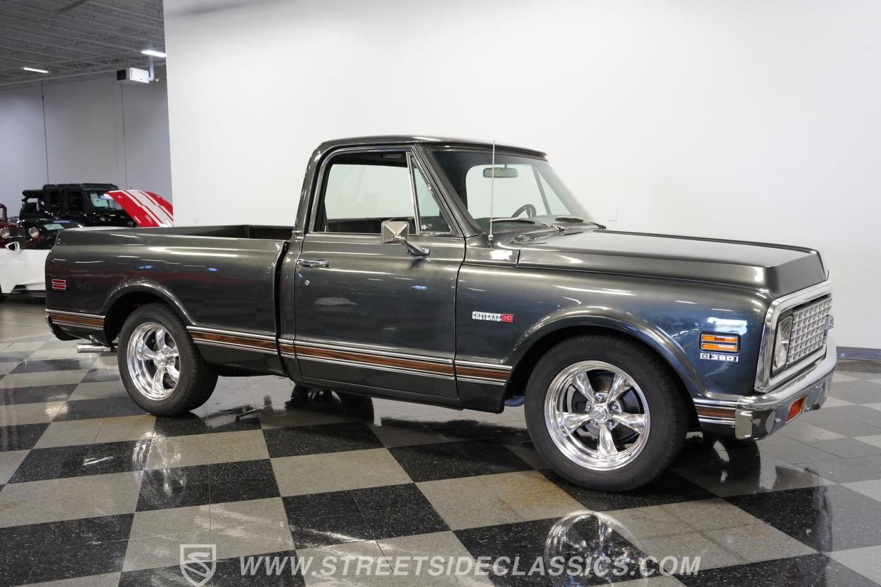 1971 Chevrolet C10 Cheyenne Super Restomod