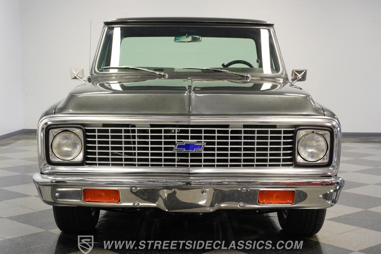 1971 Chevrolet C10 Cheyenne Super Restomod