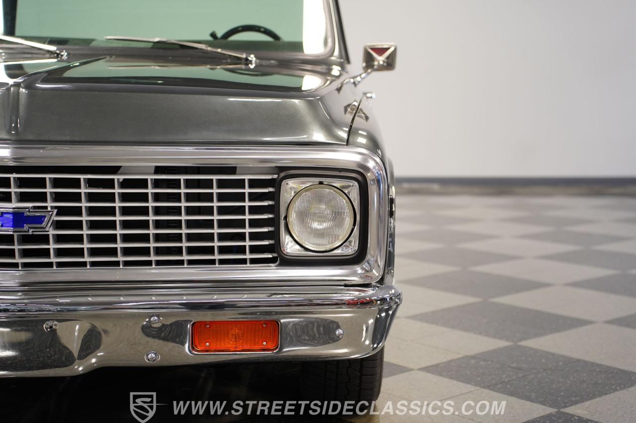 1971 Chevrolet C10 Cheyenne Super Restomod