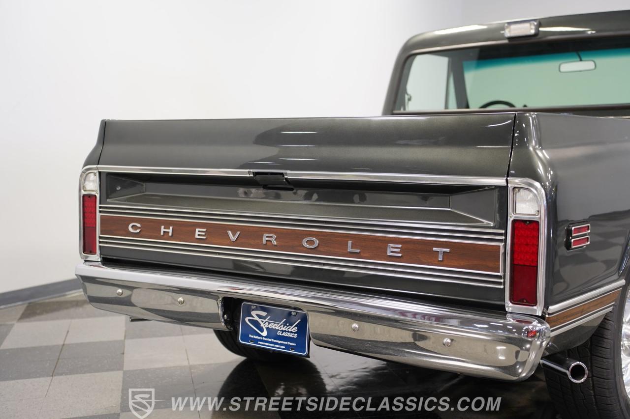 1971 Chevrolet C10 Cheyenne Super Restomod