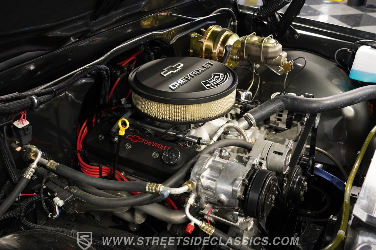 1971 Chevrolet C10 Cheyenne Super Restomod