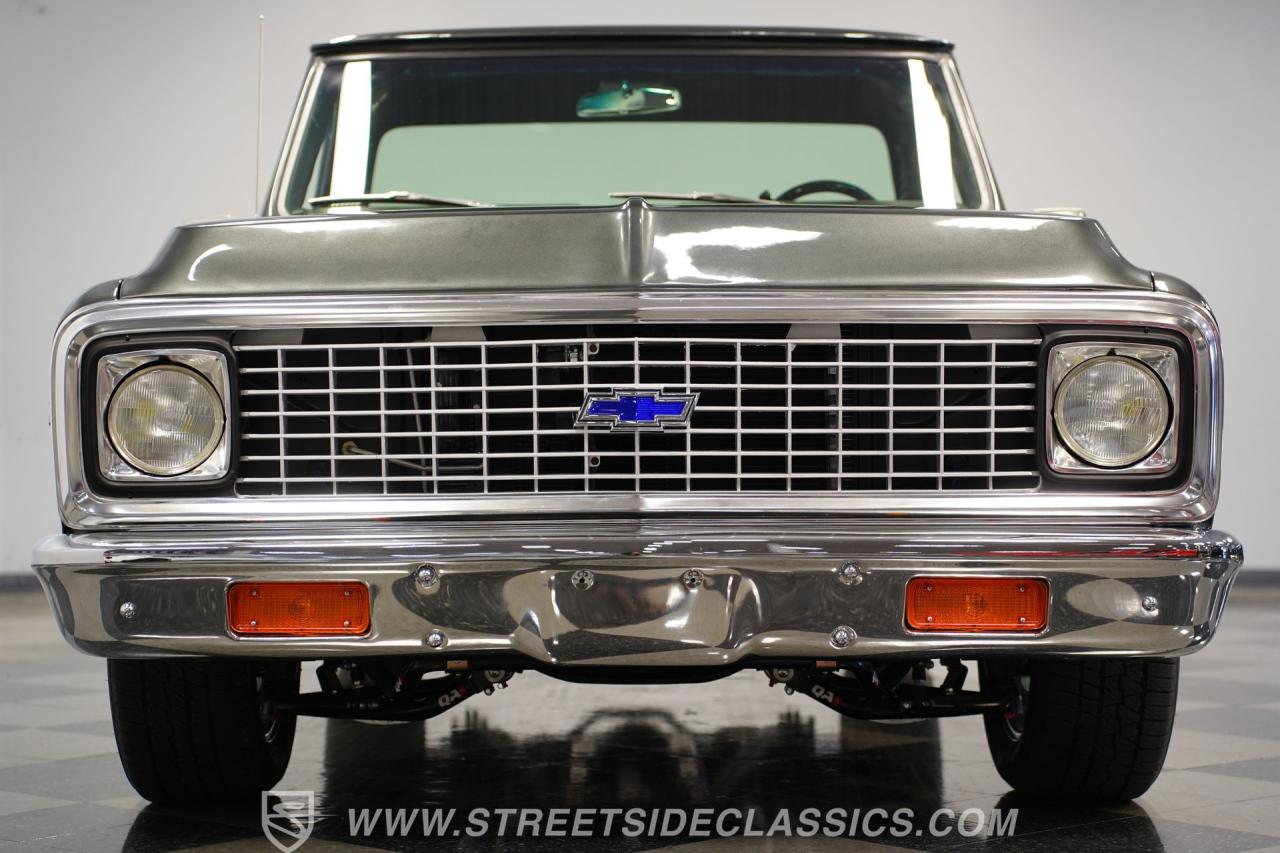 1971 Chevrolet C10 Cheyenne Super Restomod
