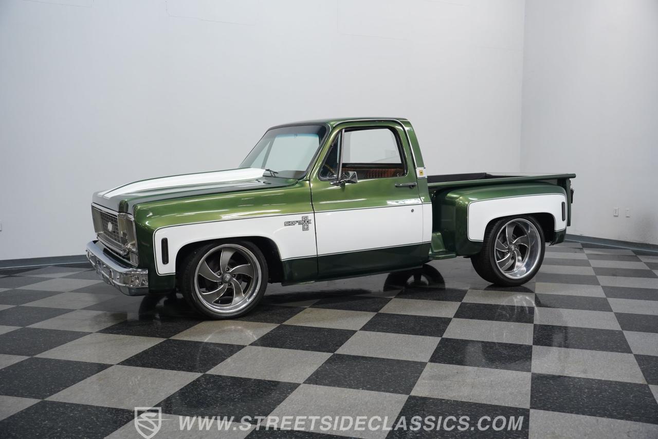 1974 Chevrolet C10 Stepside LS Restomod