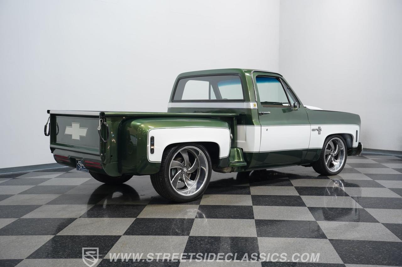 1974 Chevrolet C10 Stepside LS Restomod