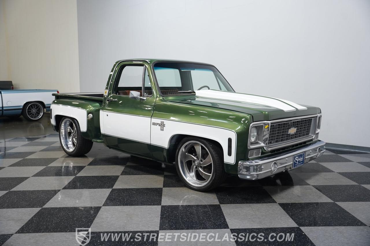 1974 Chevrolet C10 Stepside LS Restomod