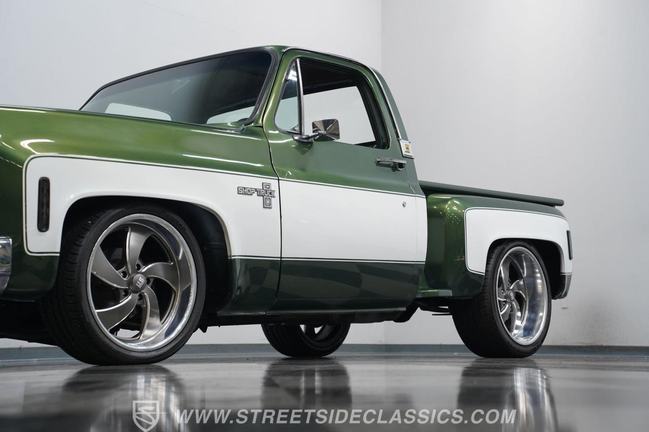 1974 Chevrolet C10 Stepside LS Restomod