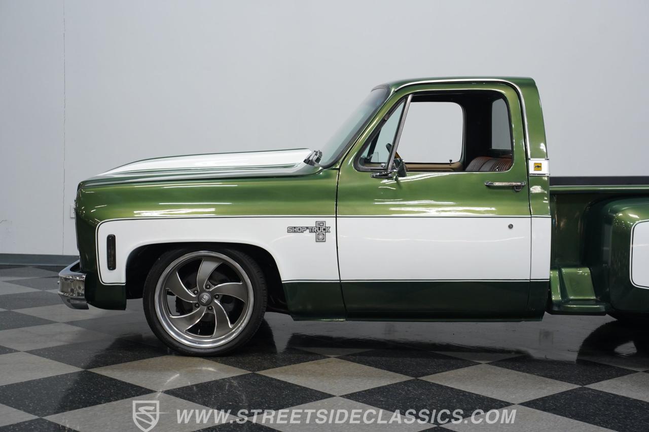 1974 Chevrolet C10 Stepside LS Restomod
