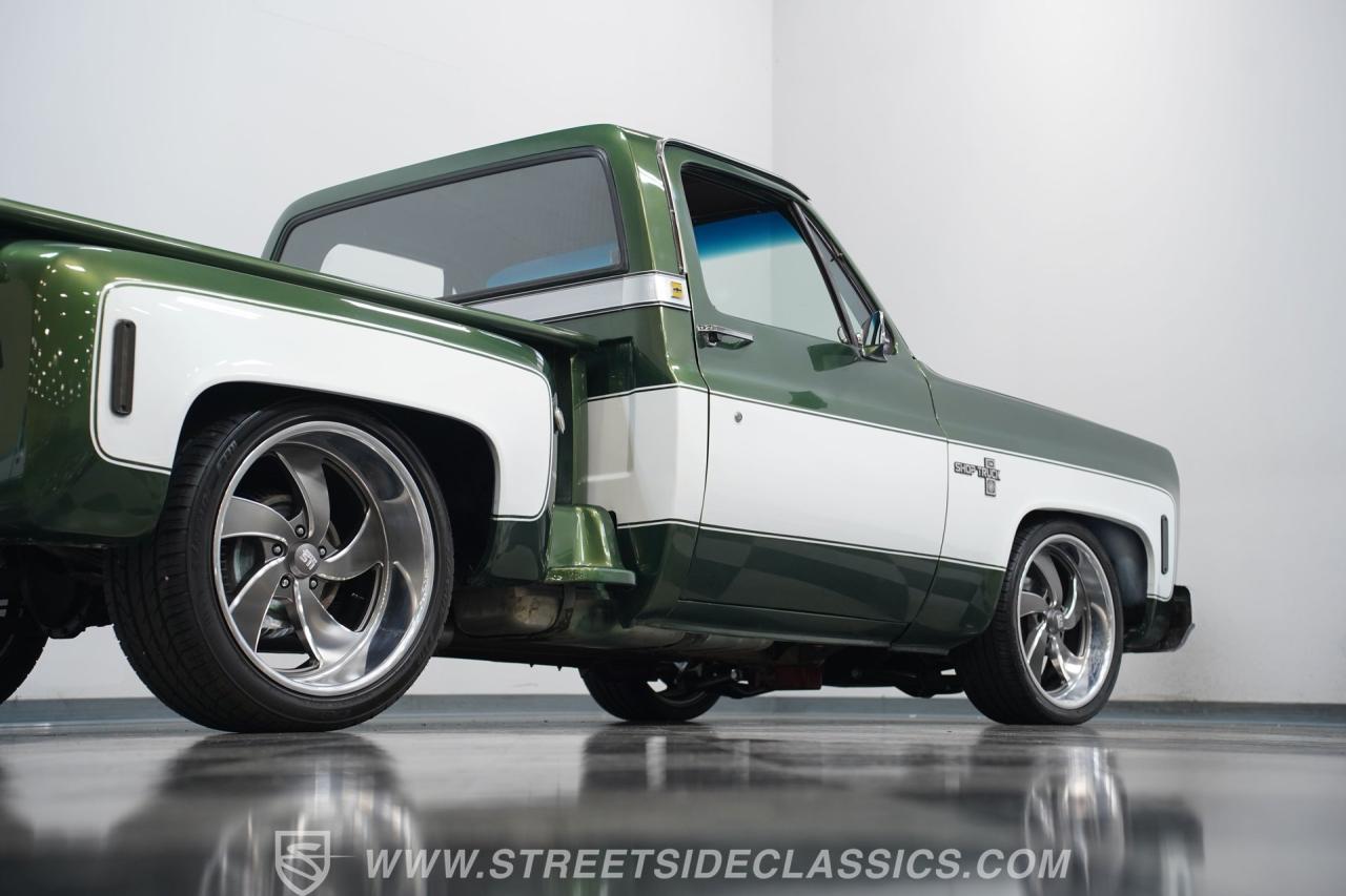 1974 Chevrolet C10 Stepside LS Restomod