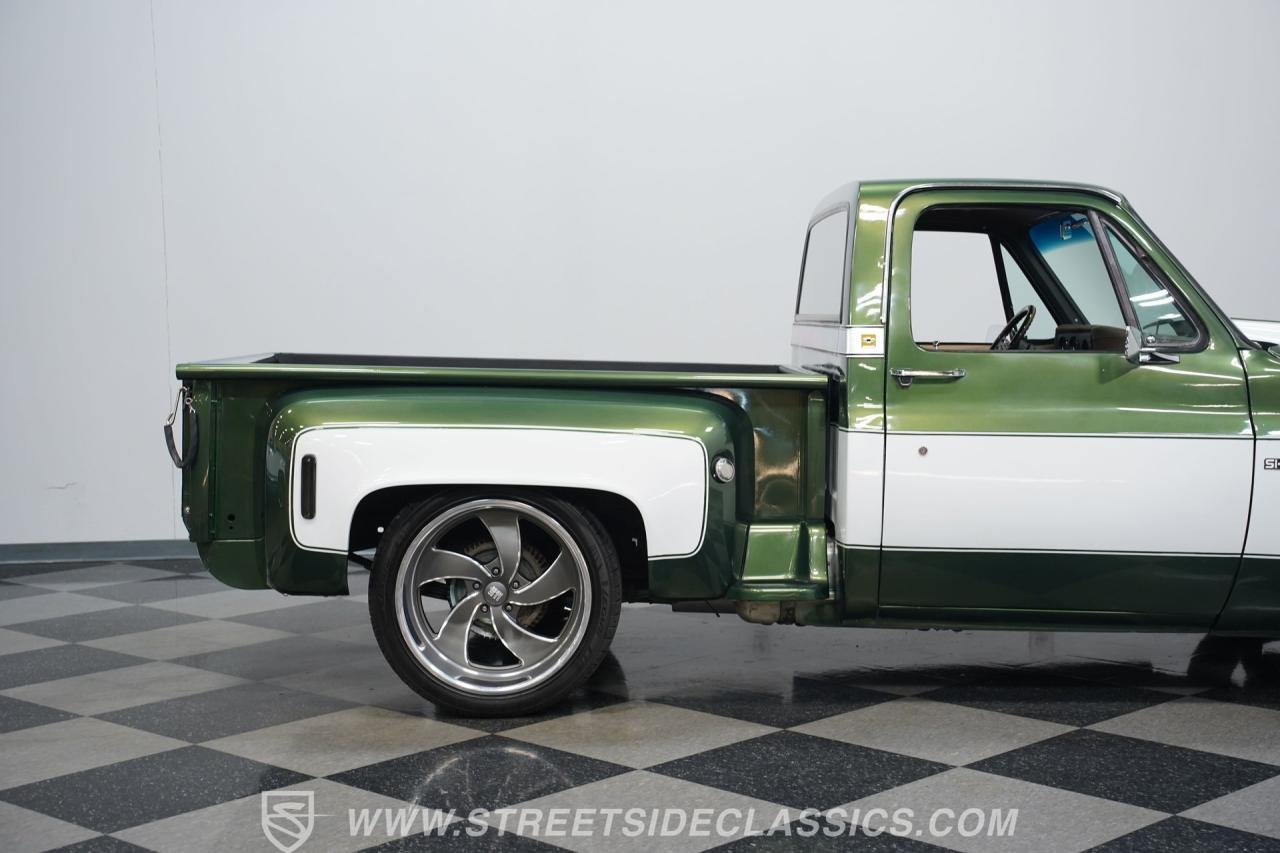 1974 Chevrolet C10 Stepside LS Restomod