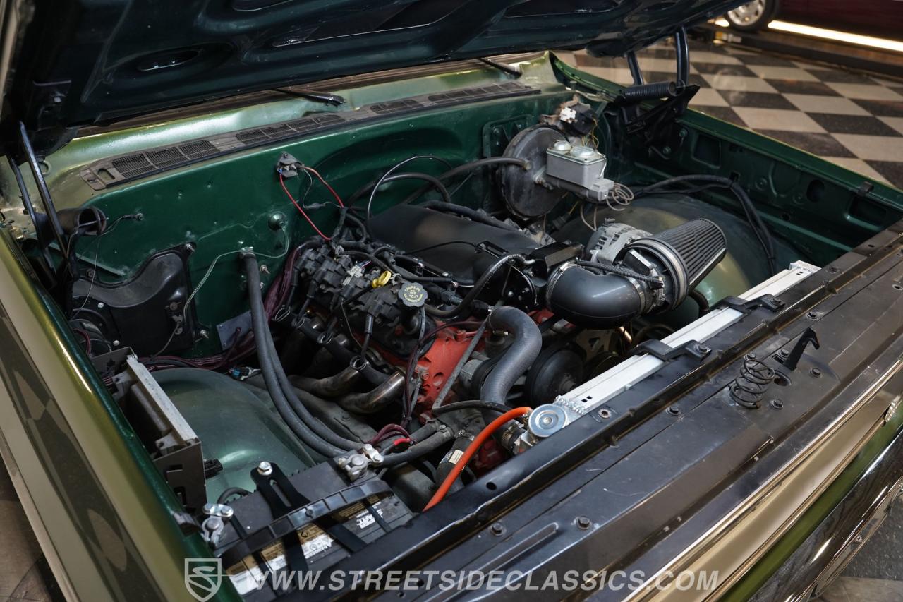 1974 Chevrolet C10 Stepside LS Restomod