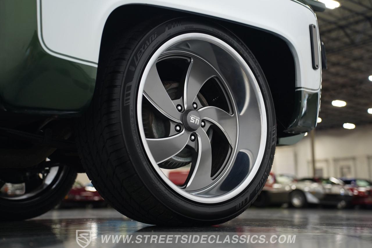 1974 Chevrolet C10 Stepside LS Restomod
