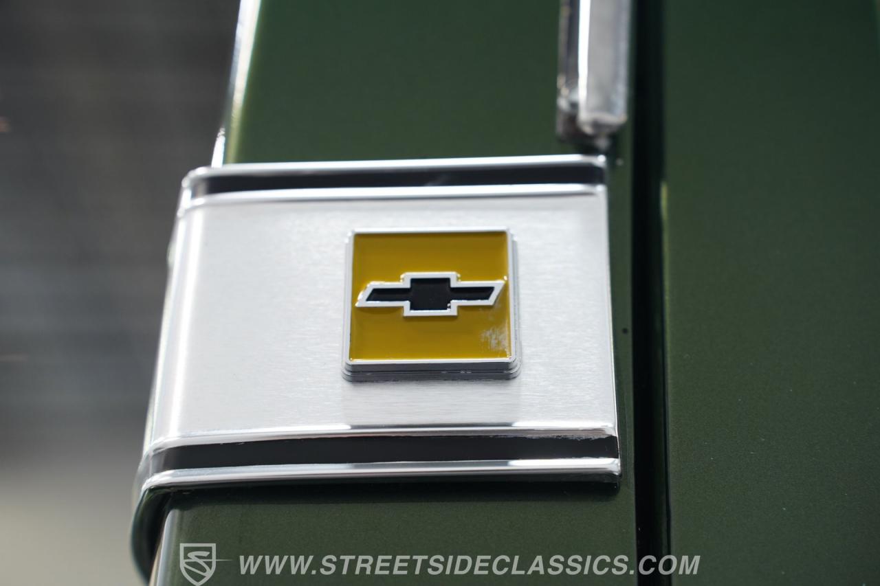 1974 Chevrolet C10 Stepside LS Restomod