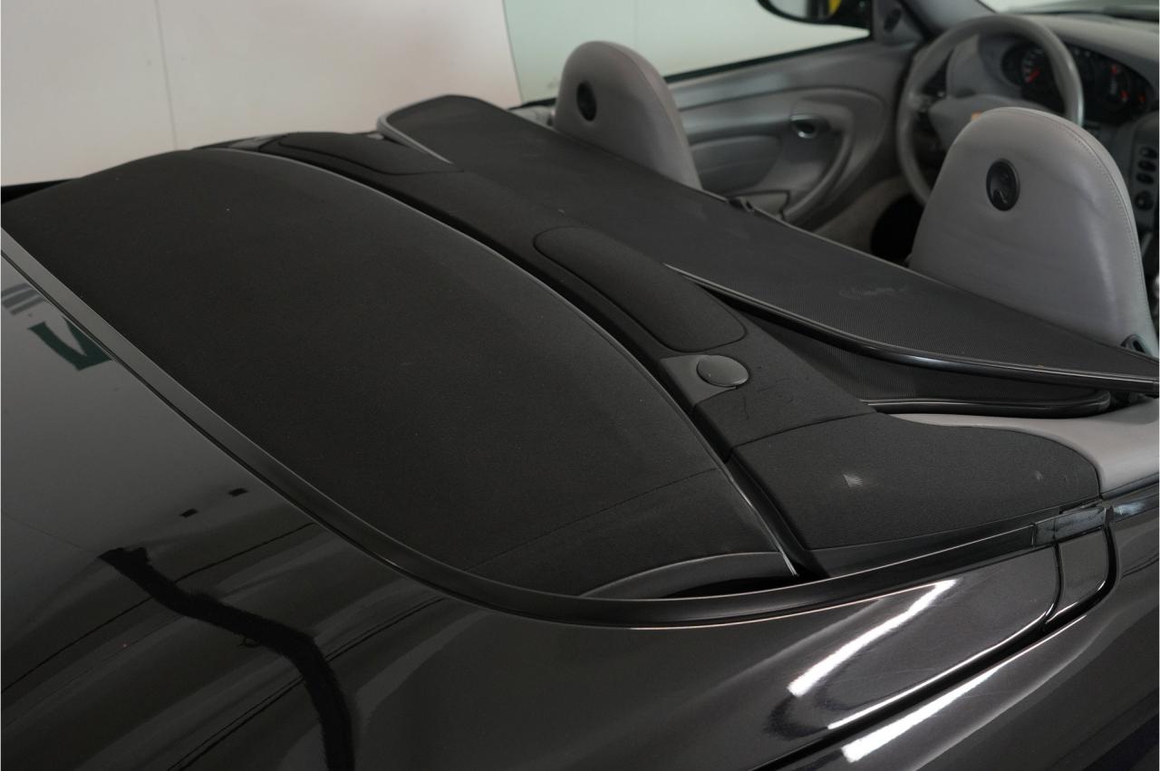 2002 Porsche 911
