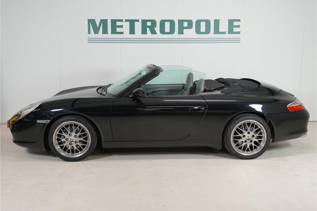 2002 Porsche 911