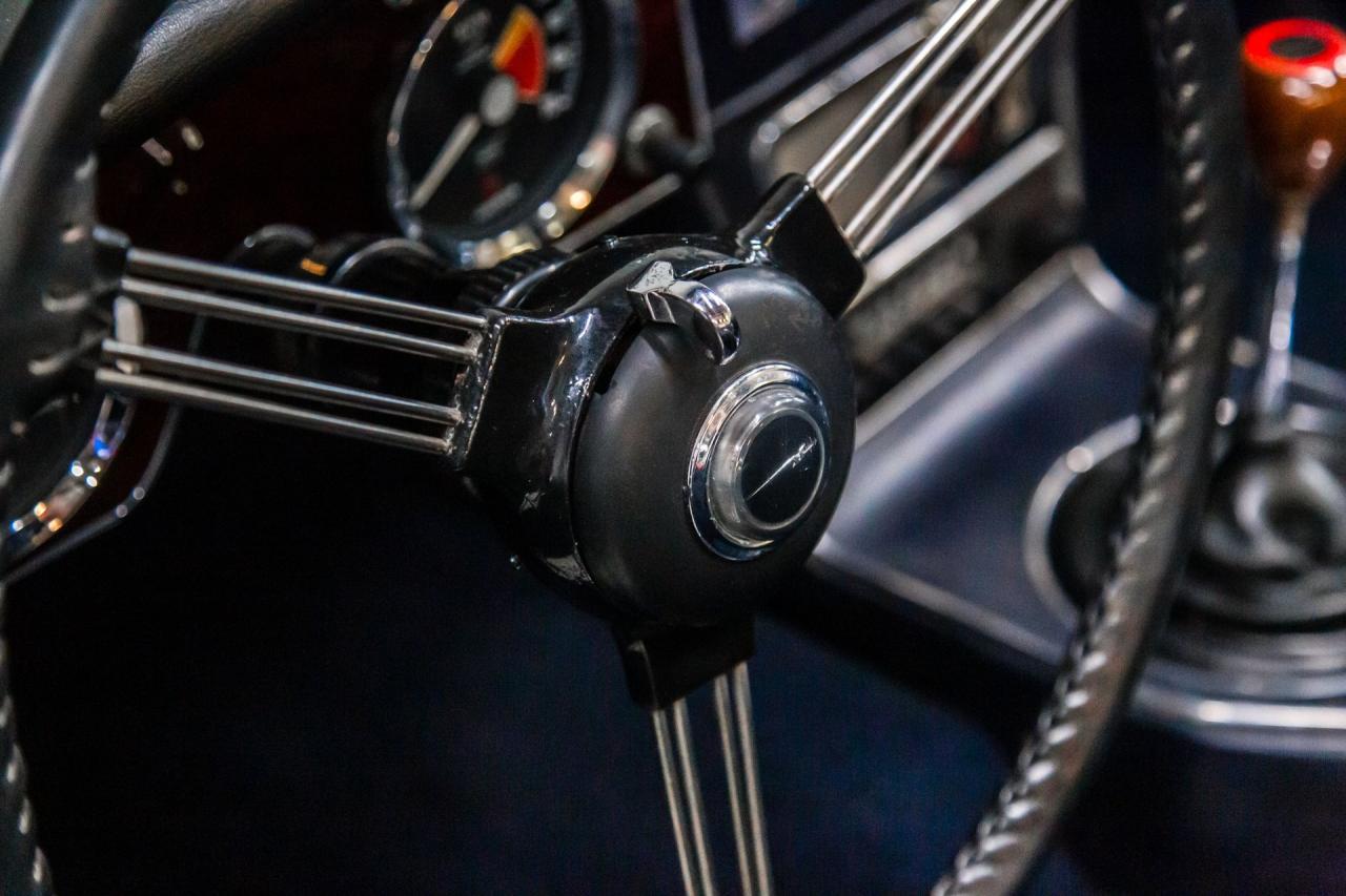 1966 Austin - Healey MKIII 3000