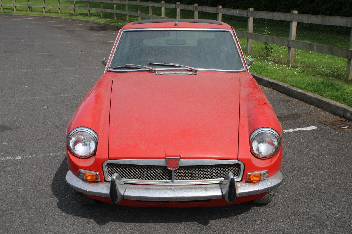 1974 MG B GT