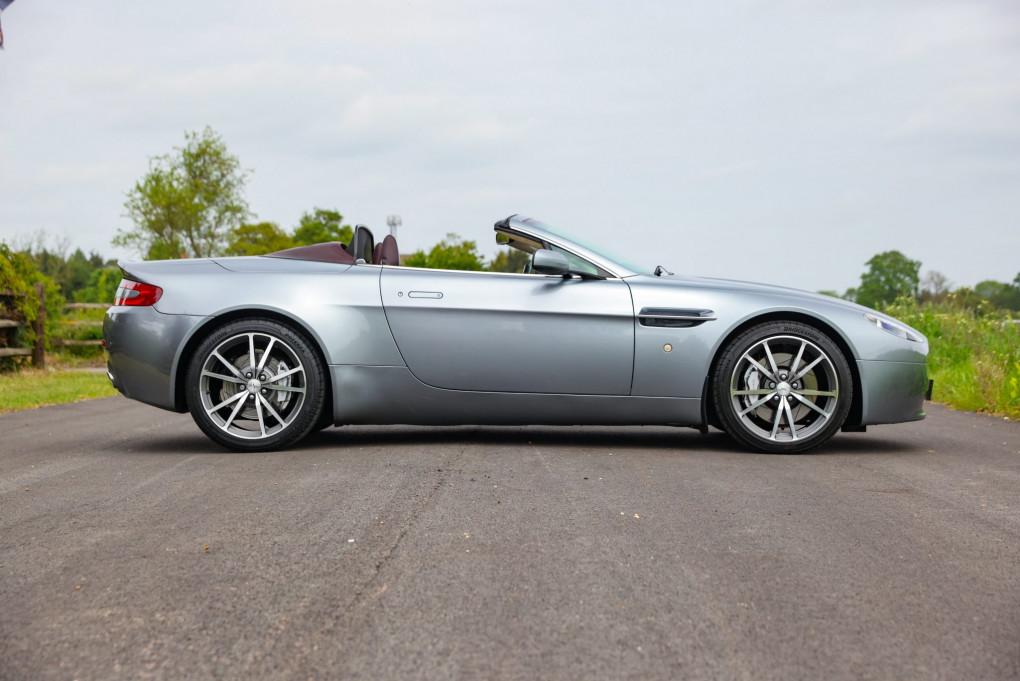 2009 Aston Martin Vantage