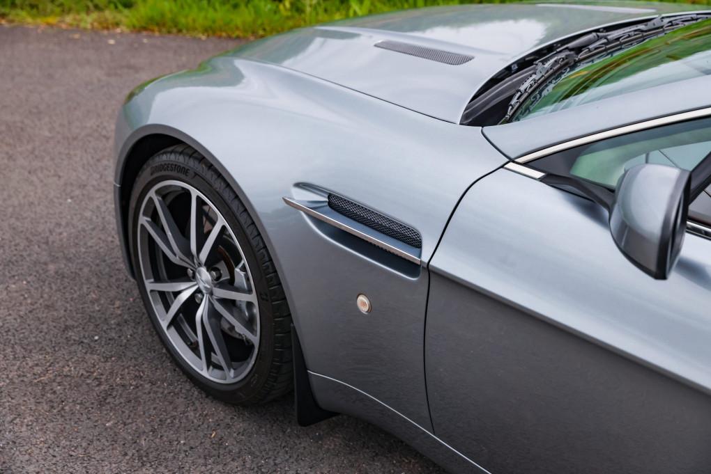 2009 Aston Martin Vantage