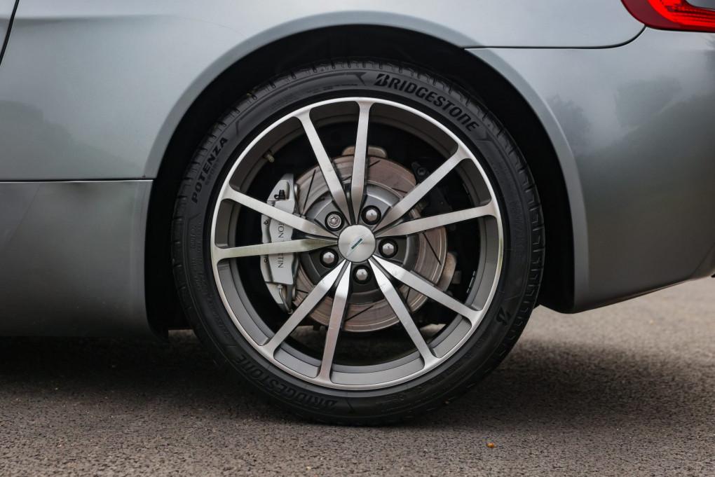 2009 Aston Martin Vantage