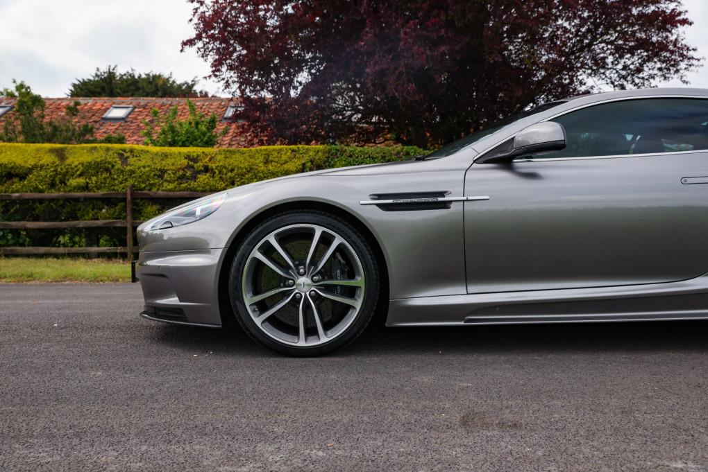 2011 Aston Martin DBS