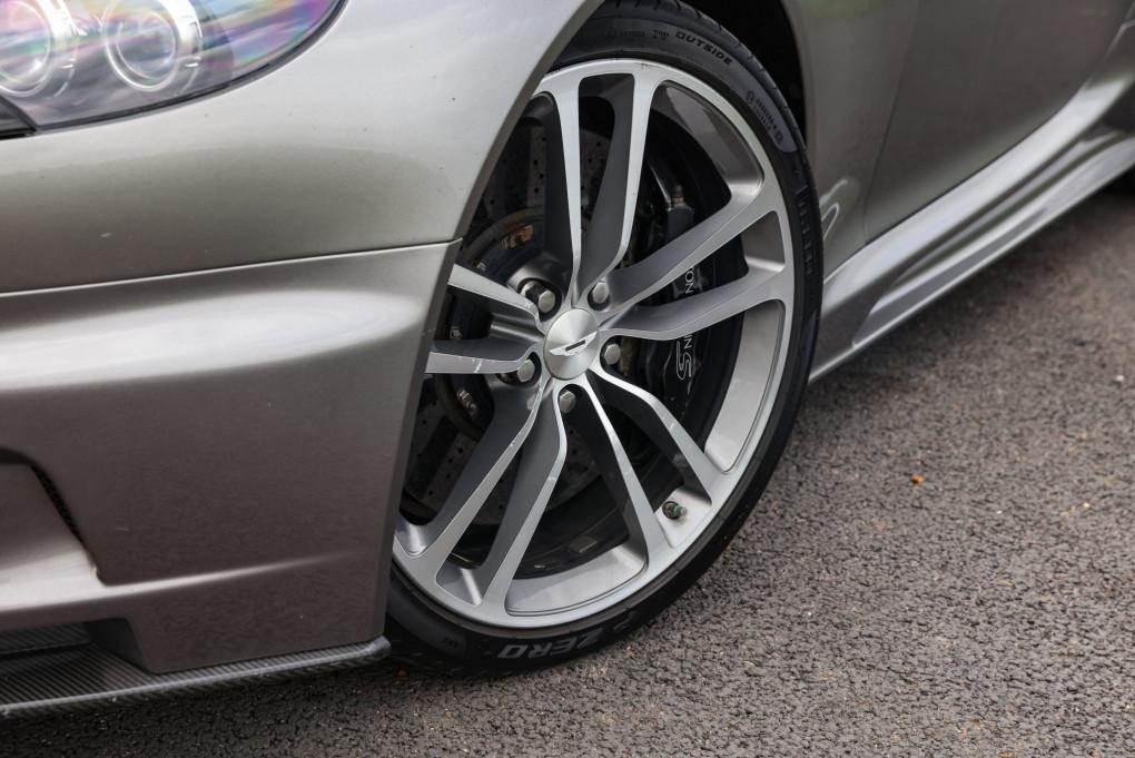 2011 Aston Martin DBS