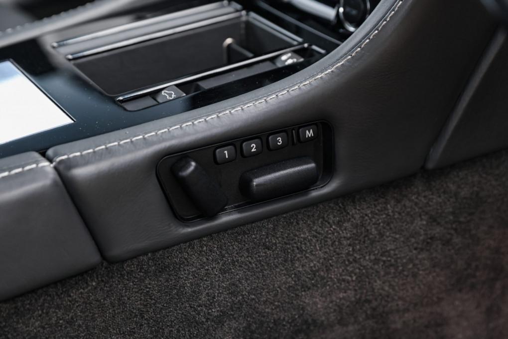 2011 Aston Martin DBS