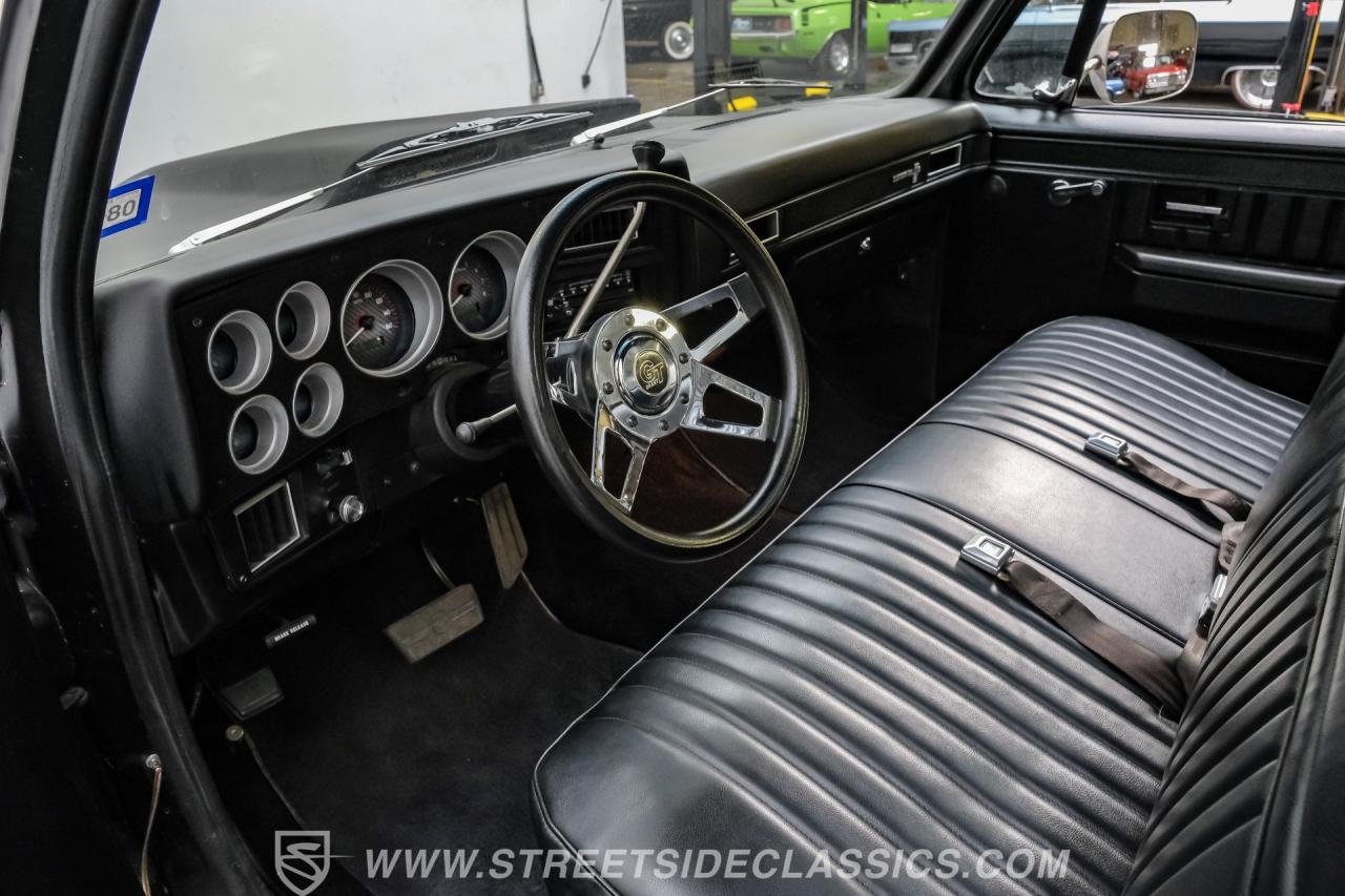 1982 Chevrolet C10 Custom Deluxe
