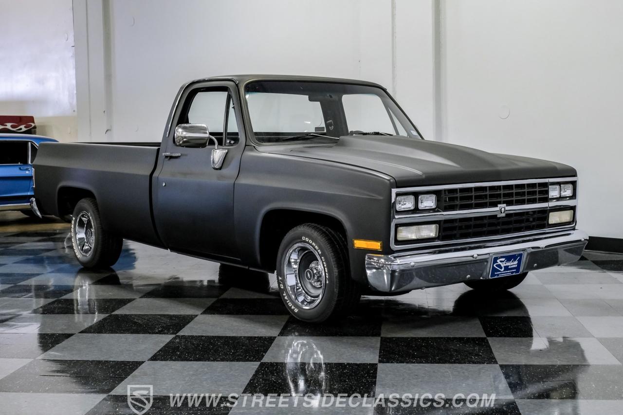1982 Chevrolet C10 Custom Deluxe