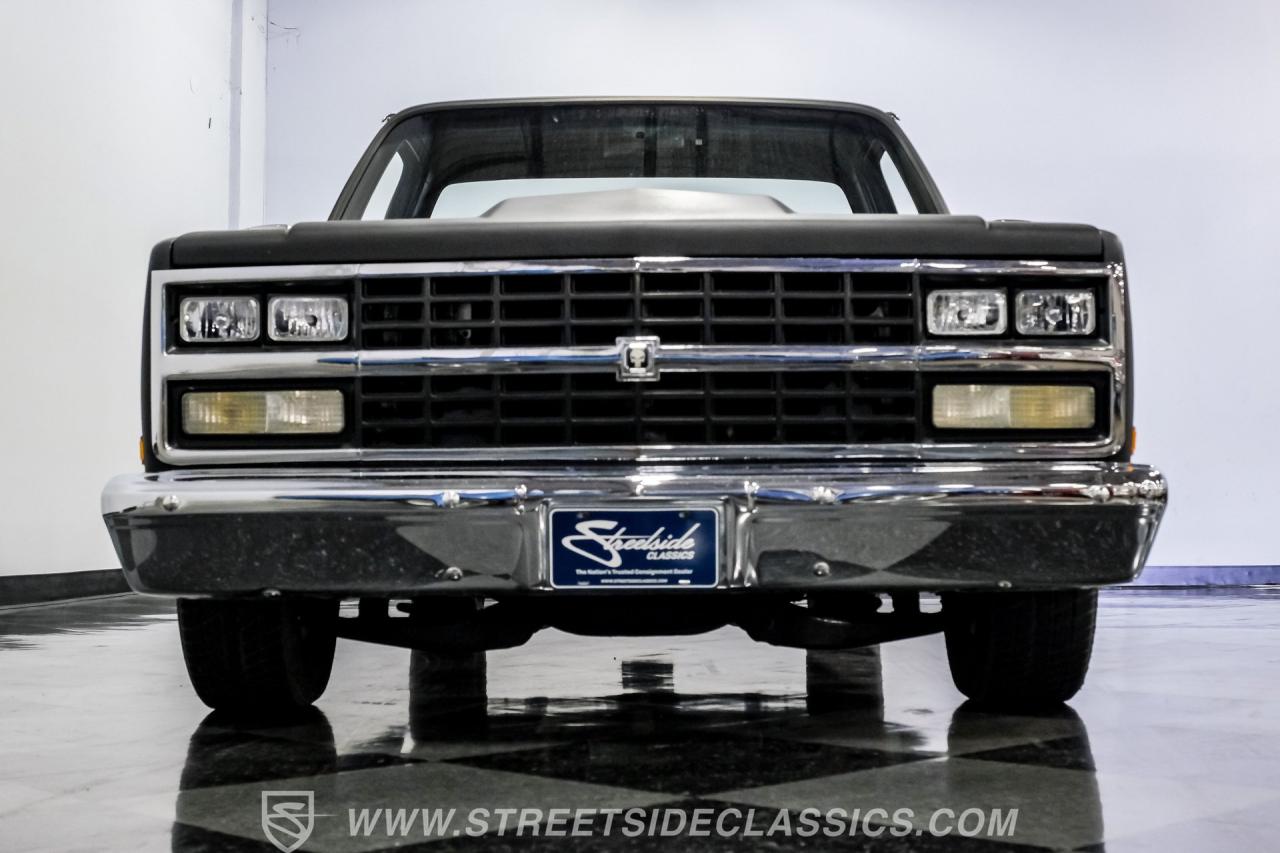 1982 Chevrolet C10 Custom Deluxe