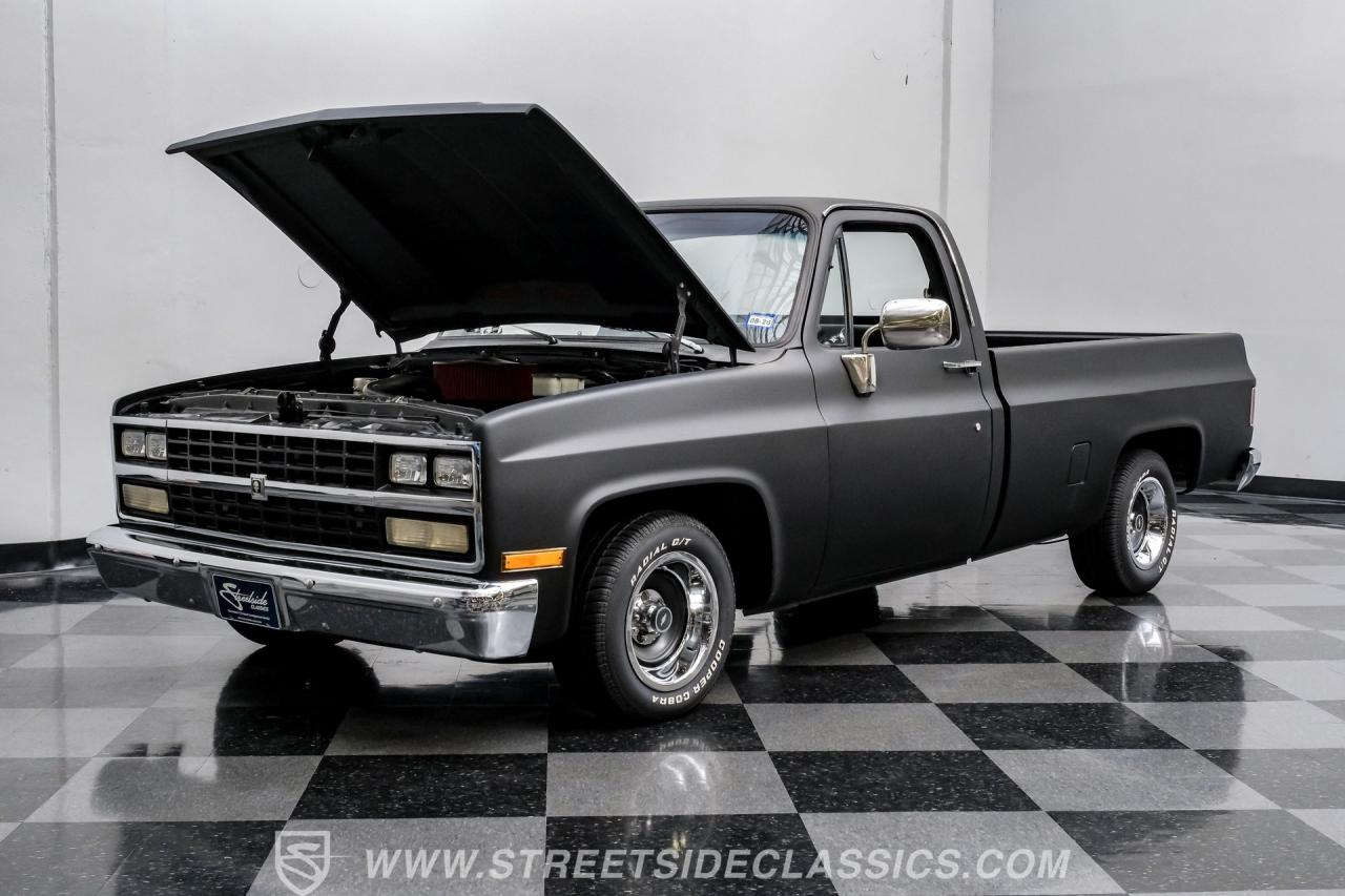 1982 Chevrolet C10 Custom Deluxe