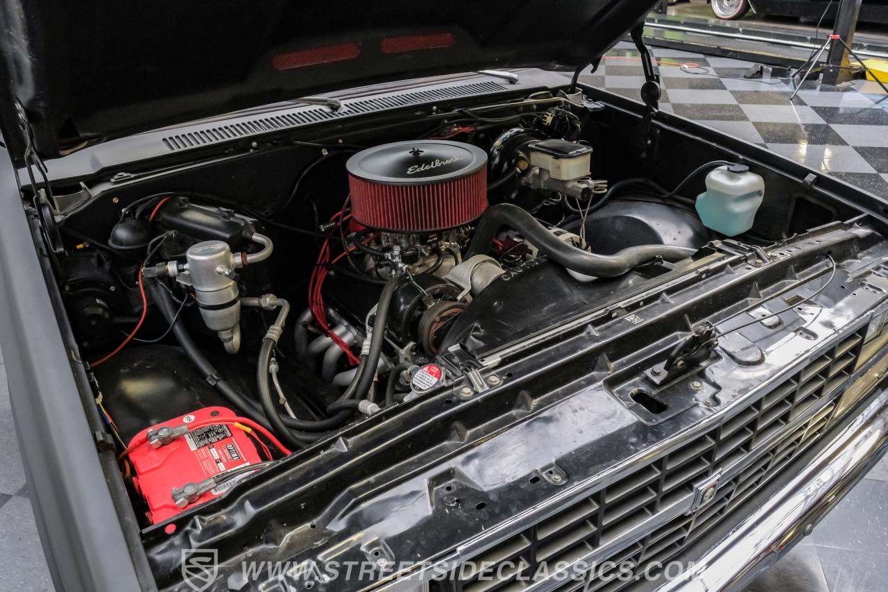 1982 Chevrolet C10 Custom Deluxe