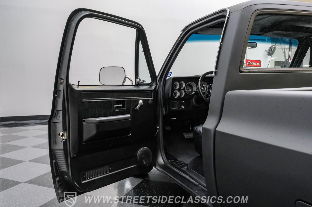 1982 Chevrolet C10 Custom Deluxe