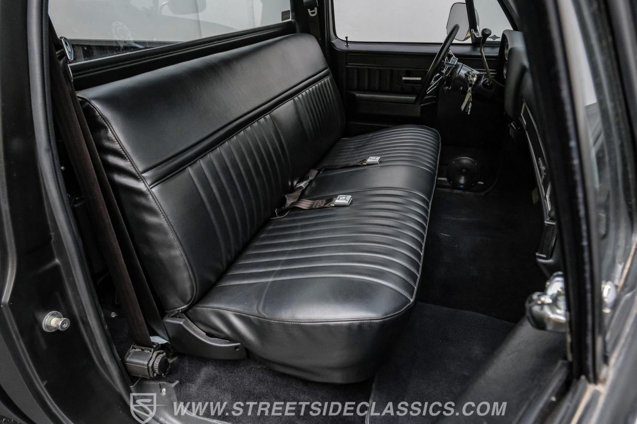1982 Chevrolet C10 Custom Deluxe