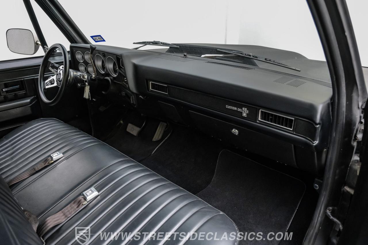 1982 Chevrolet C10 Custom Deluxe