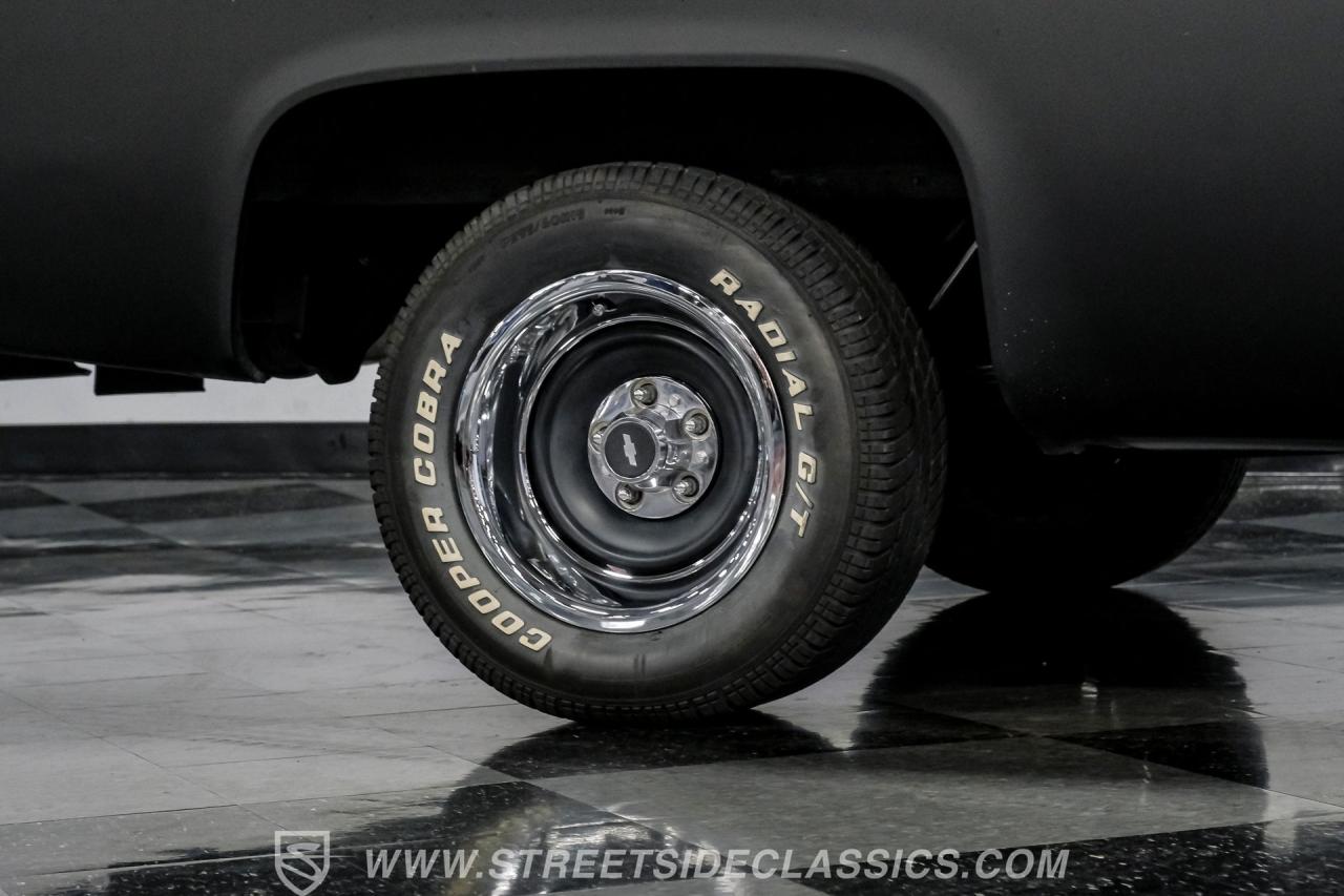 1982 Chevrolet C10 Custom Deluxe