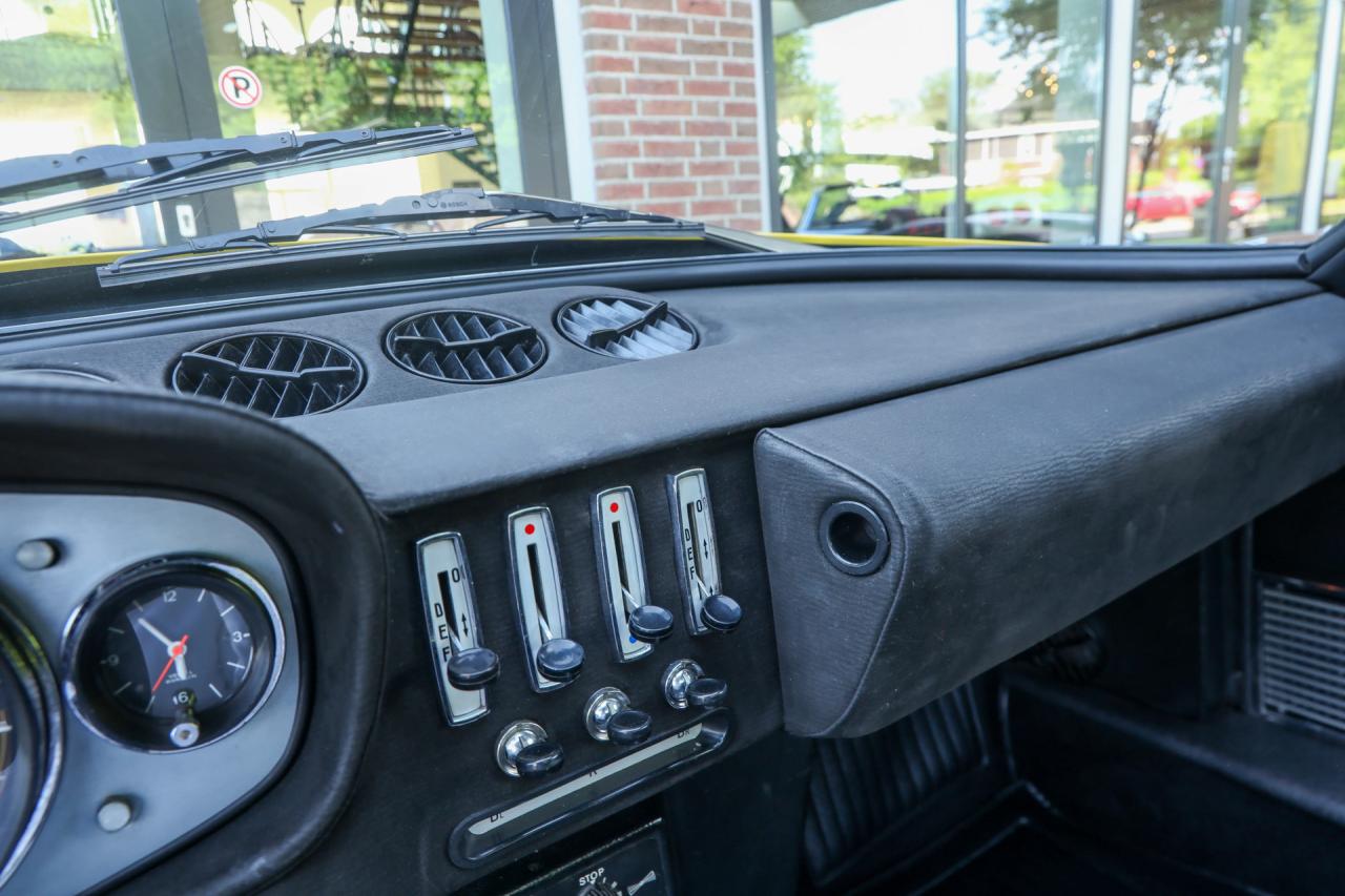 1971 Ferrari 365 GTB/4 Daytona &ldquo;Left the factory in Giallo Senape&rdquo;