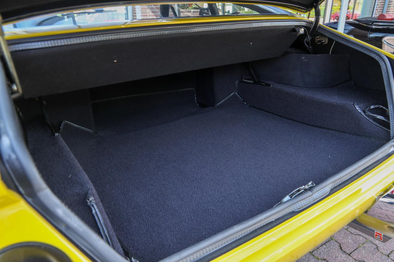 1971 Ferrari 365 GTB/4 Daytona &ldquo;Left the factory in Giallo Senape&rdquo;